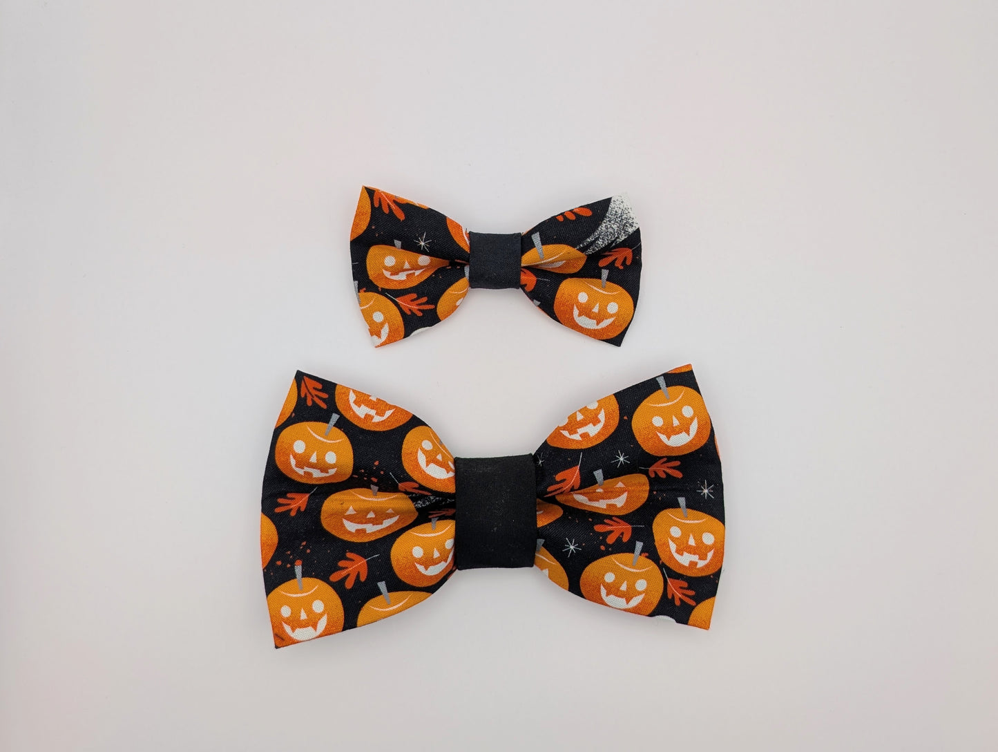 Jack-O-Lantern Slip On Bowtie