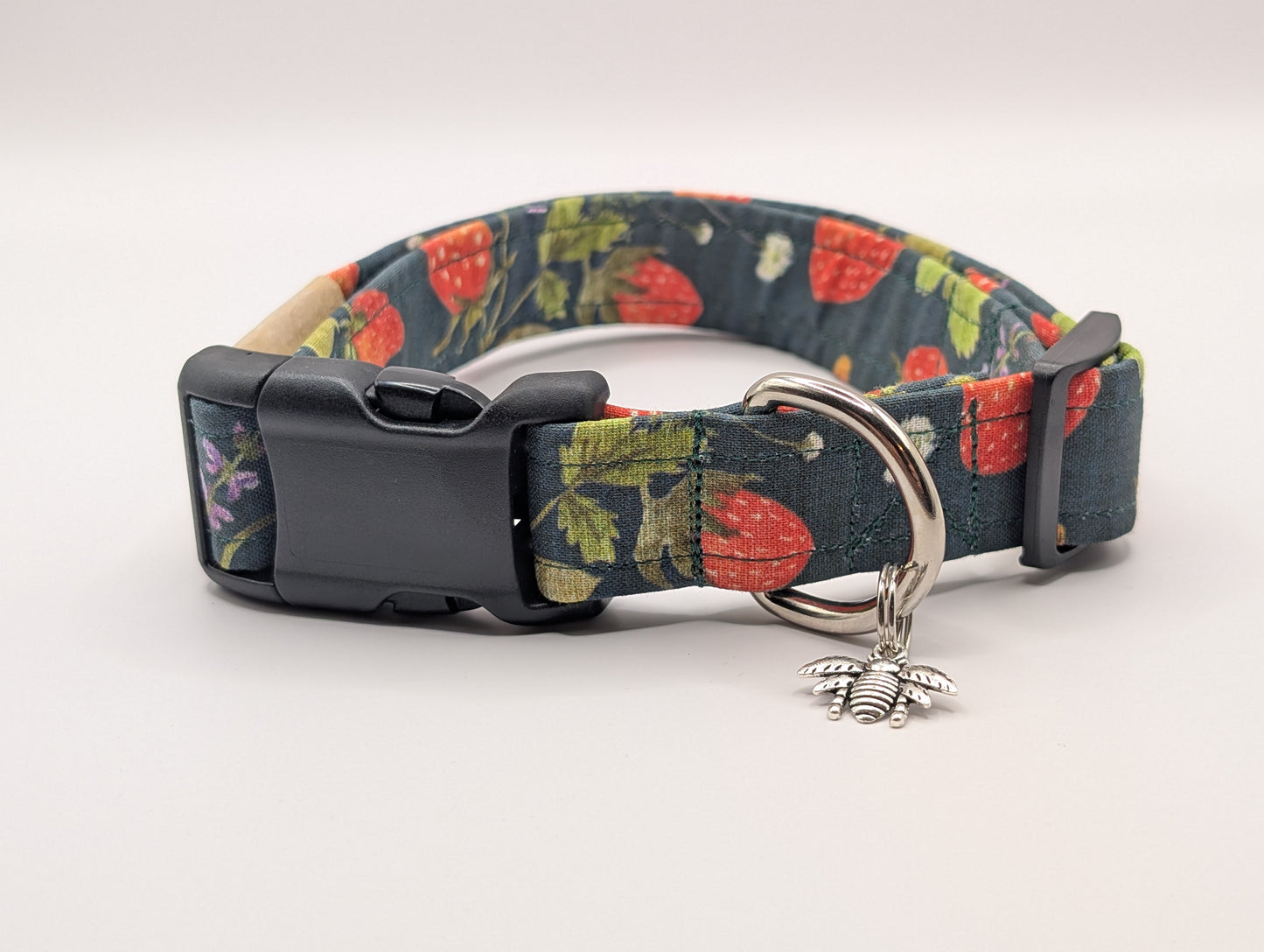 Strawberry Collar