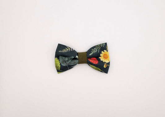 Strawberry Bowtie